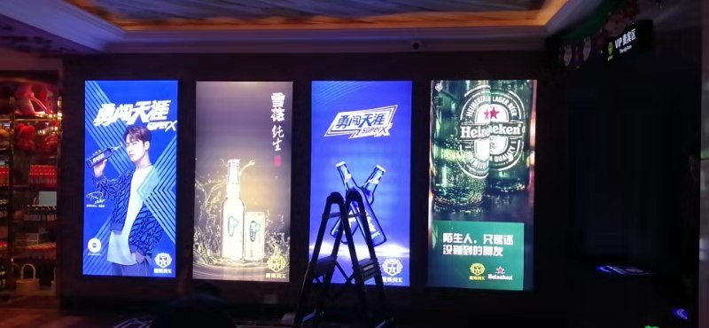 澄城县柏威广告，灯箱系列​